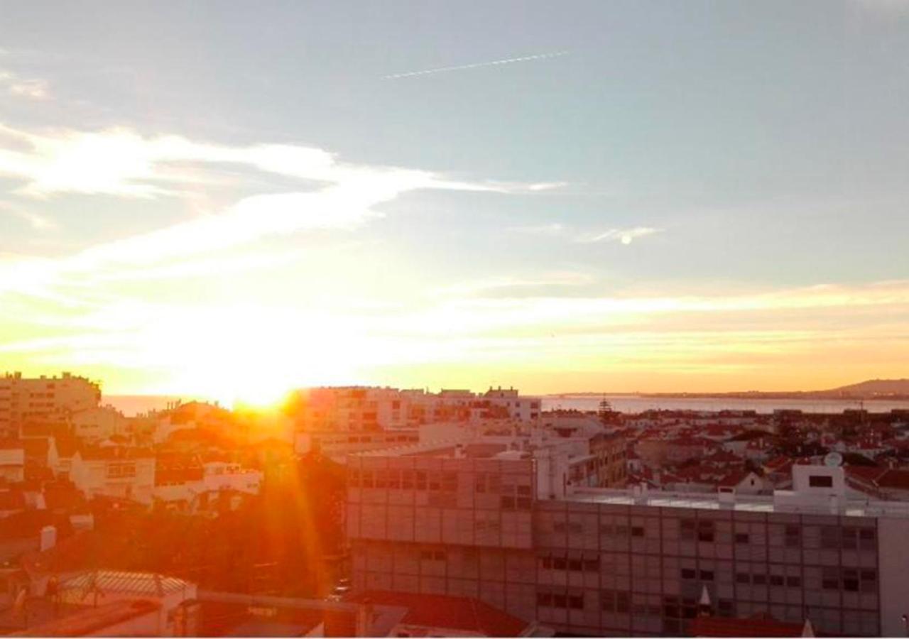 Aiyra Beach House Costa de Caparica Luaran gambar
